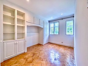 Photo 2- click for photo gallery